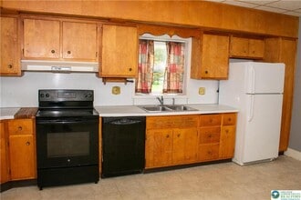 3914 Mauch Chunk Rd in Coplay, PA - Building Photo - Building Photo