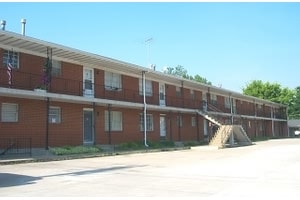 New Cut Rd. Affordable 1 bed/1 bath apartm... in Louisville, KY - Building Photo - Building Photo