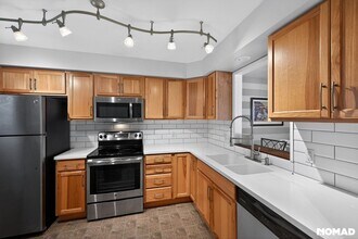 18101 Stoneridge St in South Bend, IN - Foto de edificio - Building Photo