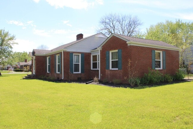 400 Pennsylvania Ave in Lebanon, TN - Building Photo - Building Photo