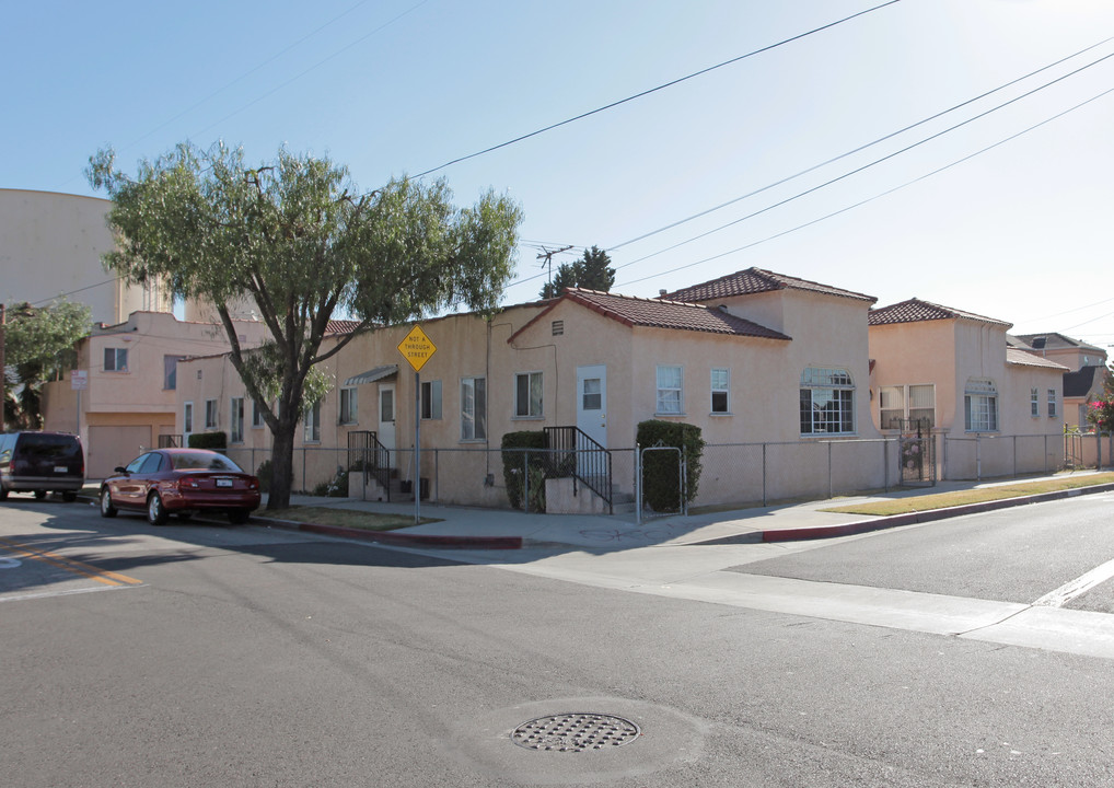 4053 E 60th St in Huntington Park, CA - Building Photo