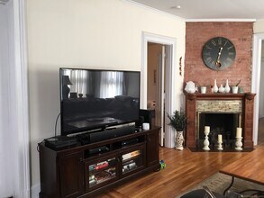 187 Lawrence St in New Haven, CT - Building Photo - Building Photo