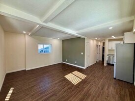 33534 4th St in Union City, CA - Building Photo