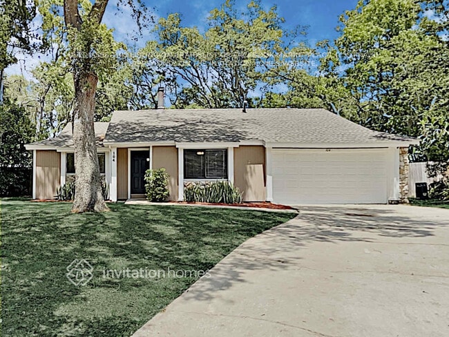 104 Ramblewood Dr