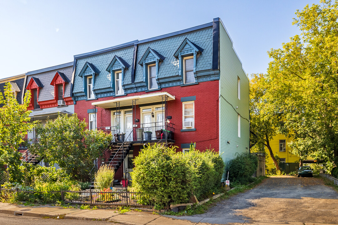 1993-2003 Falardeau Rue in Montréal, QC - Building Photo