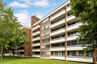 500 François Rue in Montréal, QC - Building Photo - Building Photo