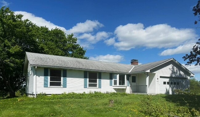 5408 NY-22 in Millerton, NY - Building Photo - Building Photo