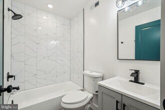 2630 N 11th St in Philadelphia, PA - Foto de edificio - Building Photo