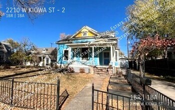 2210 W Kiowa St in Colorado Springs, CO - Building Photo - Building Photo