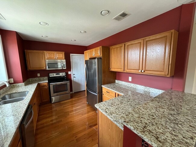 property at 1258 Illinois Ave