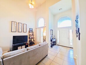 1408 Calaveras Ct in Laredo, TX - Building Photo - Building Photo
