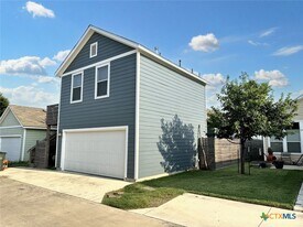 315 Rachel St in San Marcos, TX - Building Photo