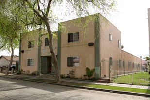 1240 E 17th St Apartamentos