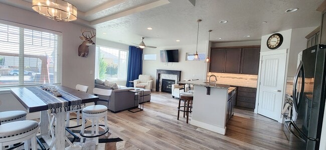 4516 Corvina St in Richland, WA - Building Photo - Building Photo