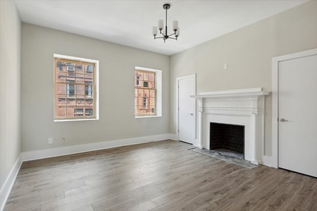 1924 Spruce St in Philadelphia, PA - Building Photo - Building Photo