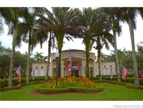 12882 SW 31st St-Unit -144 in Miramar, FL - Foto de edificio - Building Photo