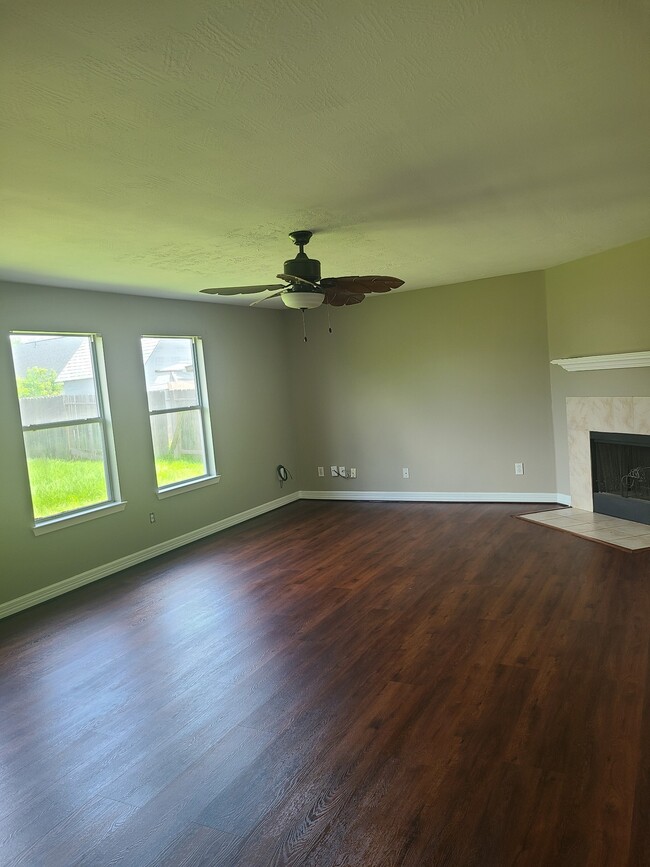 property at 1411 Heathcote Ln