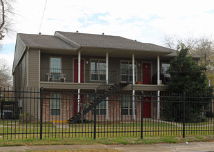Coolwood Oaks in Houston, TX - Building Photo - Building Photo