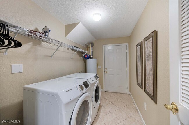 property at 3955 Deer Crossing Ct
