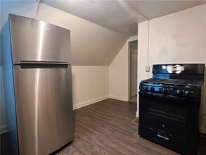 105 Spruce St in Oneonta, NY - Building Photo - Building Photo