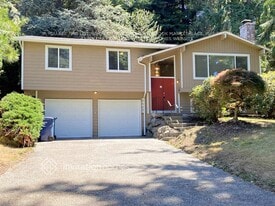 28628 15th Ave S in Federal Way, WA - Building Photo