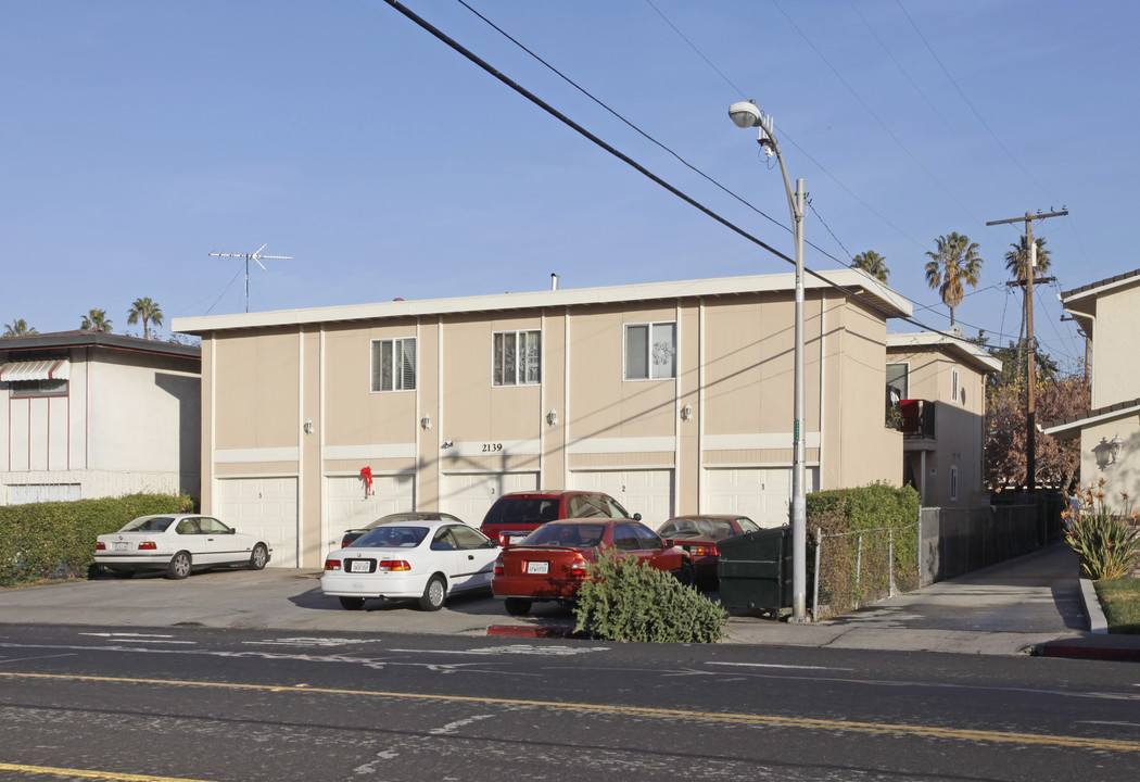 2139 Monroe St in Santa Clara, CA - Building Photo