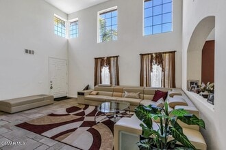 144 Acacia Ln in Thousand Oaks, CA - Building Photo - Building Photo