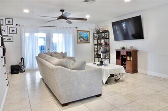 1848 Mill Run Cir in Tampa, FL - Building Photo - Building Photo