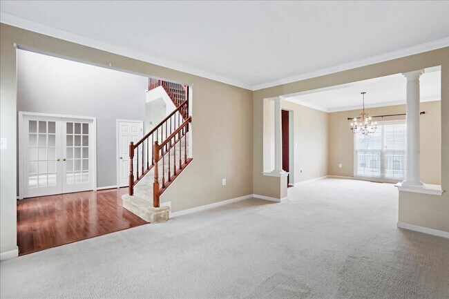 319 Morlyn Dr in Winchester, VA - Building Photo - Building Photo
