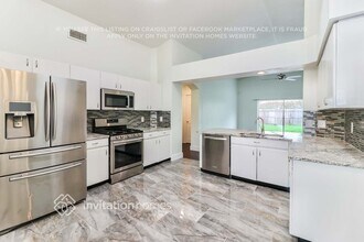 30725 Wrencrest Dr in Zephyrhills, FL - Building Photo - Building Photo