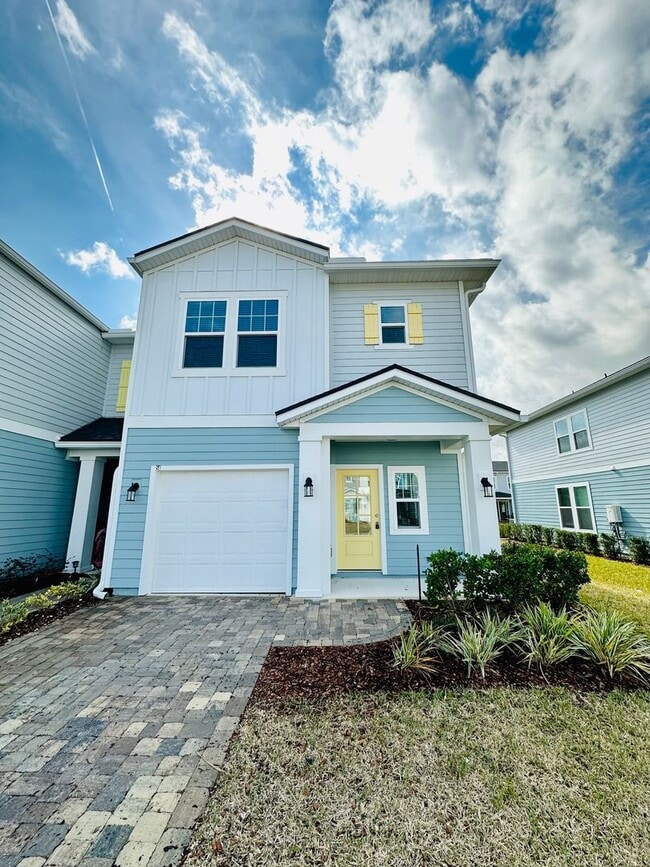 property at 84 Pinebury Ln