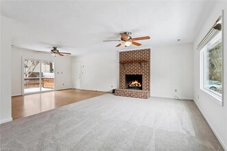 1604 Colonial Ave in Smithfield, VA - Building Photo - Building Photo