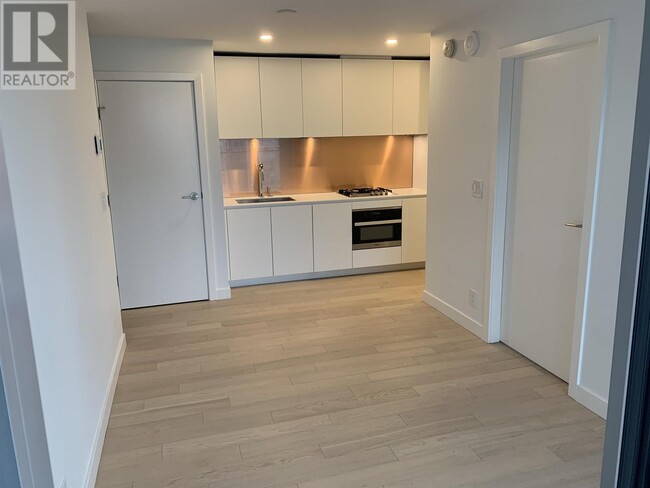 1480-1480 Howe St in Vancouver, BC - Building Photo - Building Photo