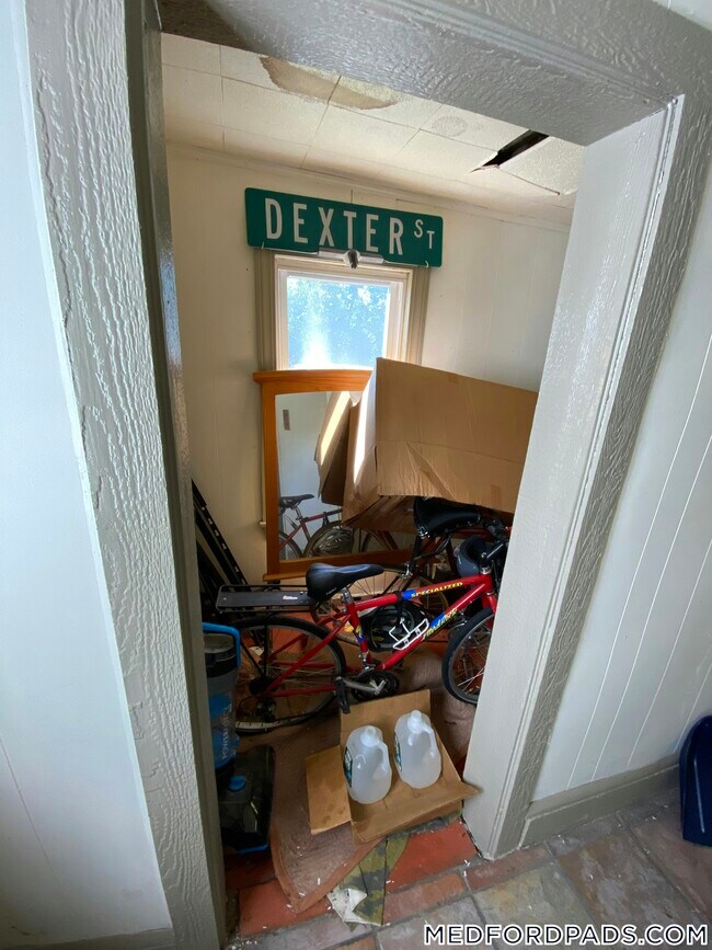 569 Main St in Medford, MA - Building Photo - Building Photo