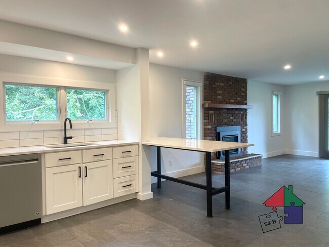 60 Snowdrift Ln-Unit -C4 in Stowe, VT - Foto de edificio - Building Photo