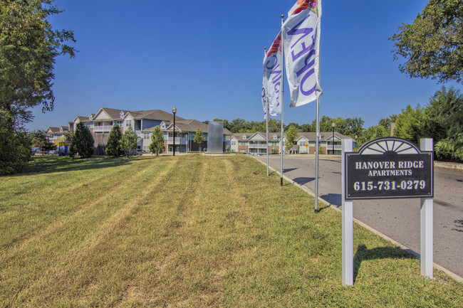 Hanover Ridge Apartments in Antioch, TN - Building Photo - Building Photo