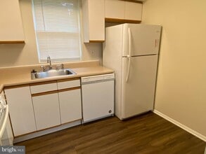 11914 Tarragon Rd in Reisterstown, MD - Building Photo - Building Photo