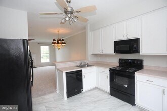 1228 Needham Ct in Crofton, MD - Building Photo - Building Photo