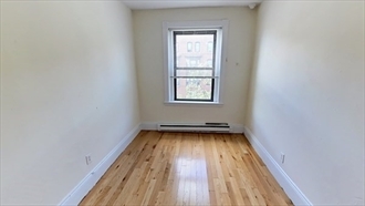 616 Columbus Ave, Unit 6 in Boston, MA - Foto de edificio - Building Photo