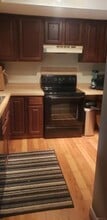 1305 Camphill Way in West Carrollton, OH - Building Photo - Building Photo