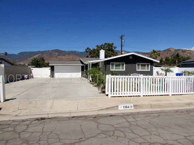 property at 1364 E 35th St