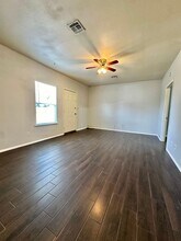 504 E 17th St in San Angelo, TX - Building Photo - Building Photo