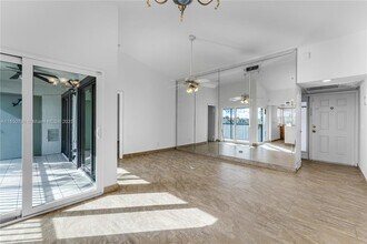 1303 S Liberty Ave in Homestead, FL - Building Photo - Building Photo