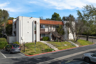 Casa Del Cerro in San Diego, CA - Building Photo - Primary Photo