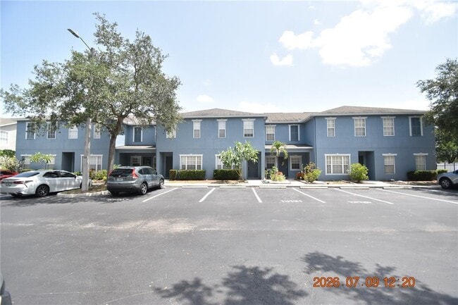 property at 13121 Kings Crossing Dr