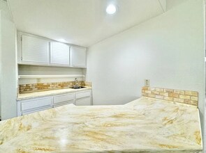 11918 Avenida Consentido in San Diego, CA - Building Photo - Building Photo