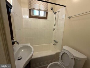 2013 W Stella St in Philadelphia, PA - Building Photo - Building Photo