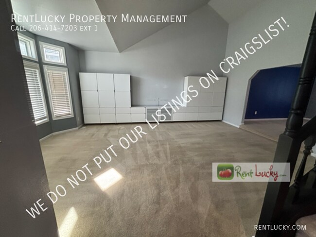 1230 SW 327th Pl in Federal Way, WA - Building Photo - Building Photo