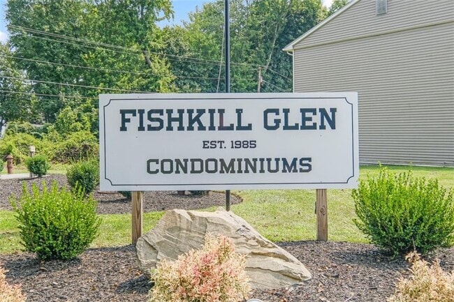 property at 8 Fishkill Glen Dr