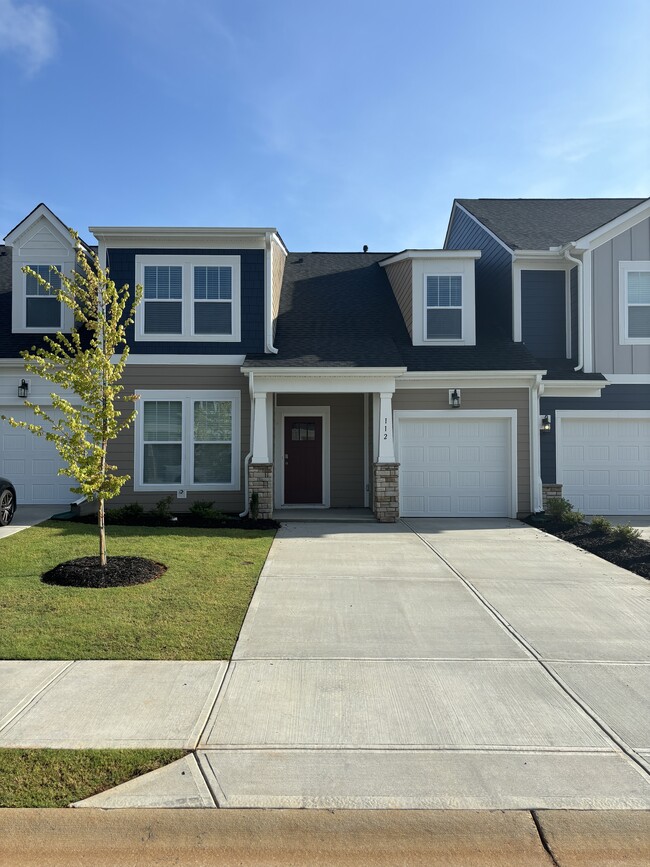 property at 112 Doya Ct